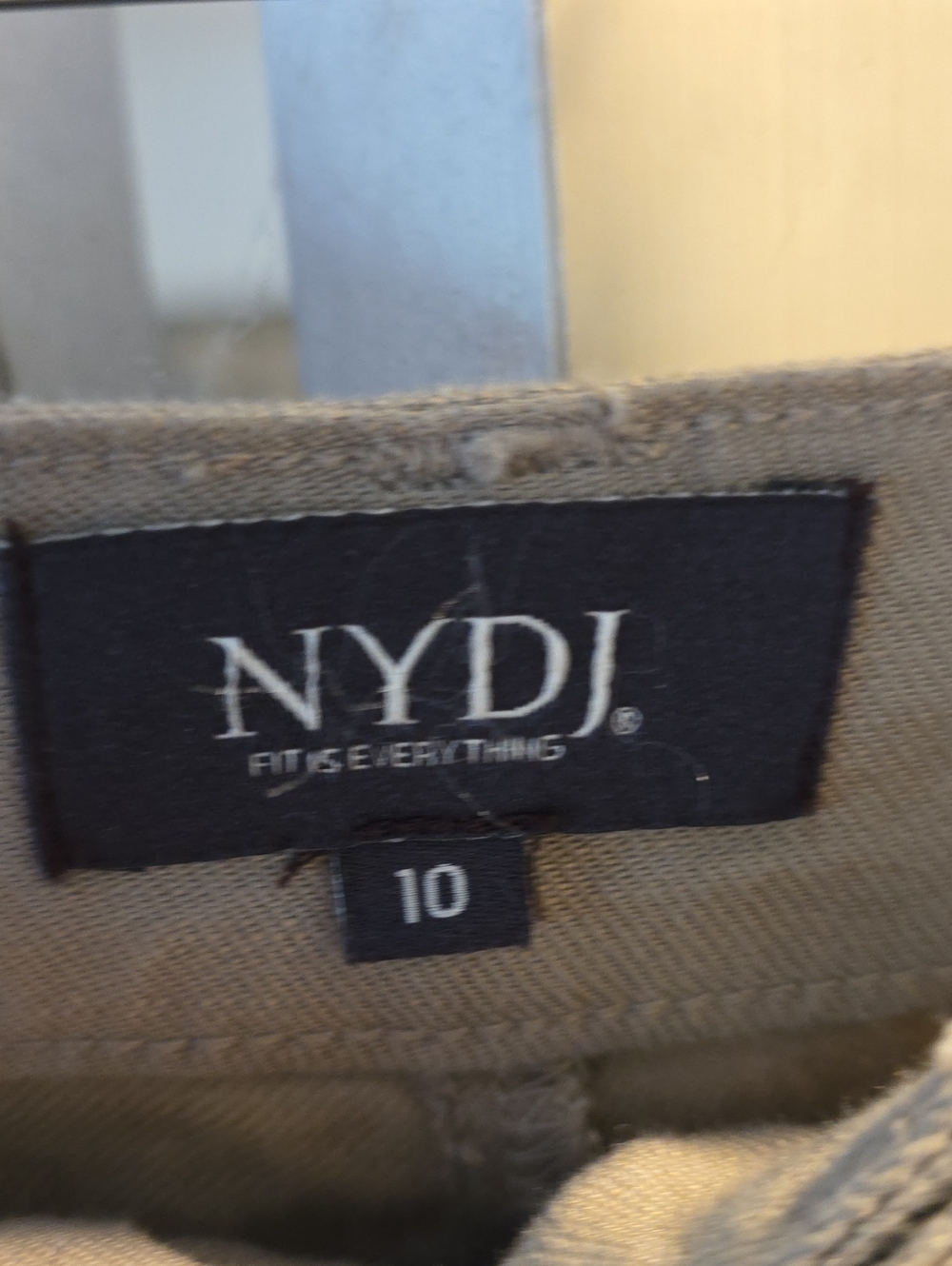 NYDJ Women's Straight-Leg Cropped Chinos in Taupe - Picture 2 of 4